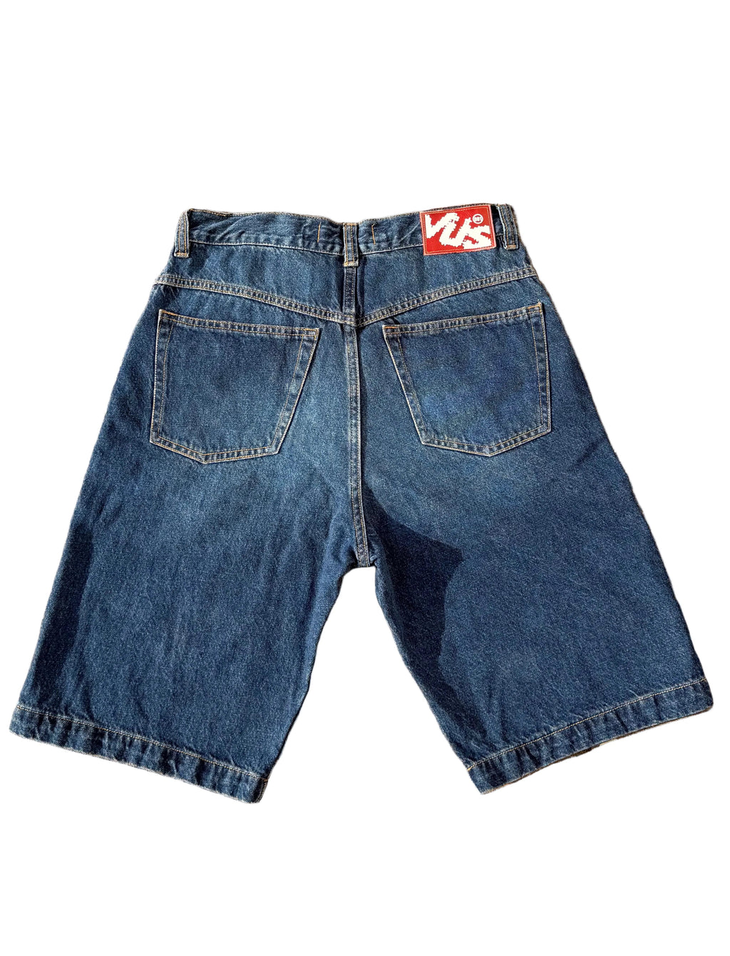 Bermudas de mezclilla cruda